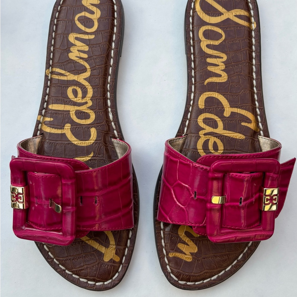 Like new Sam Edelman pink big buckle slides size 8
